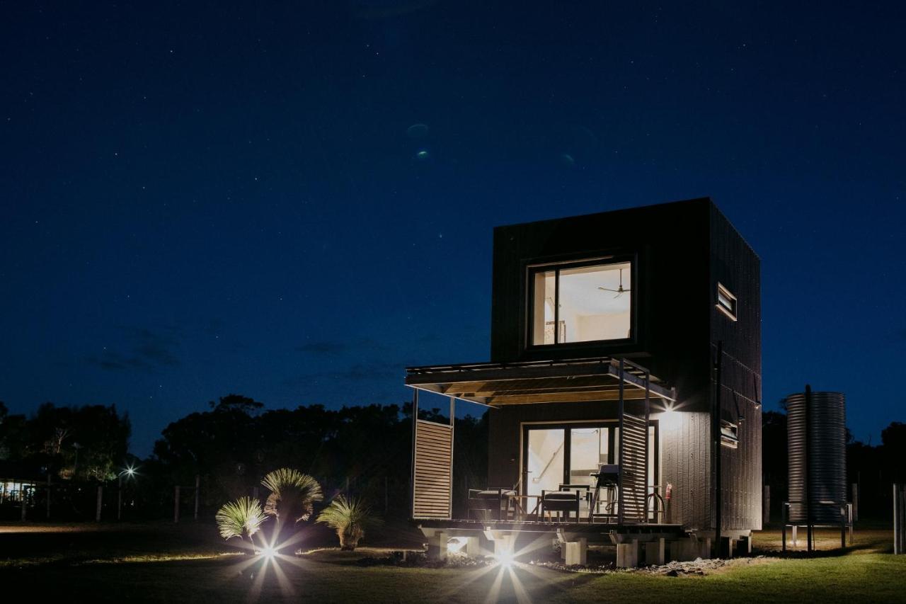 Barn Hives ยัลลิงอัพ ภายนอก รูปภาพ